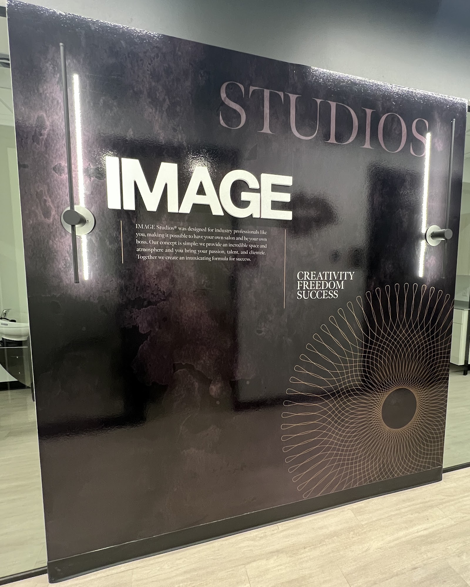IMAGE Studios - Lone Tree nail photo 4